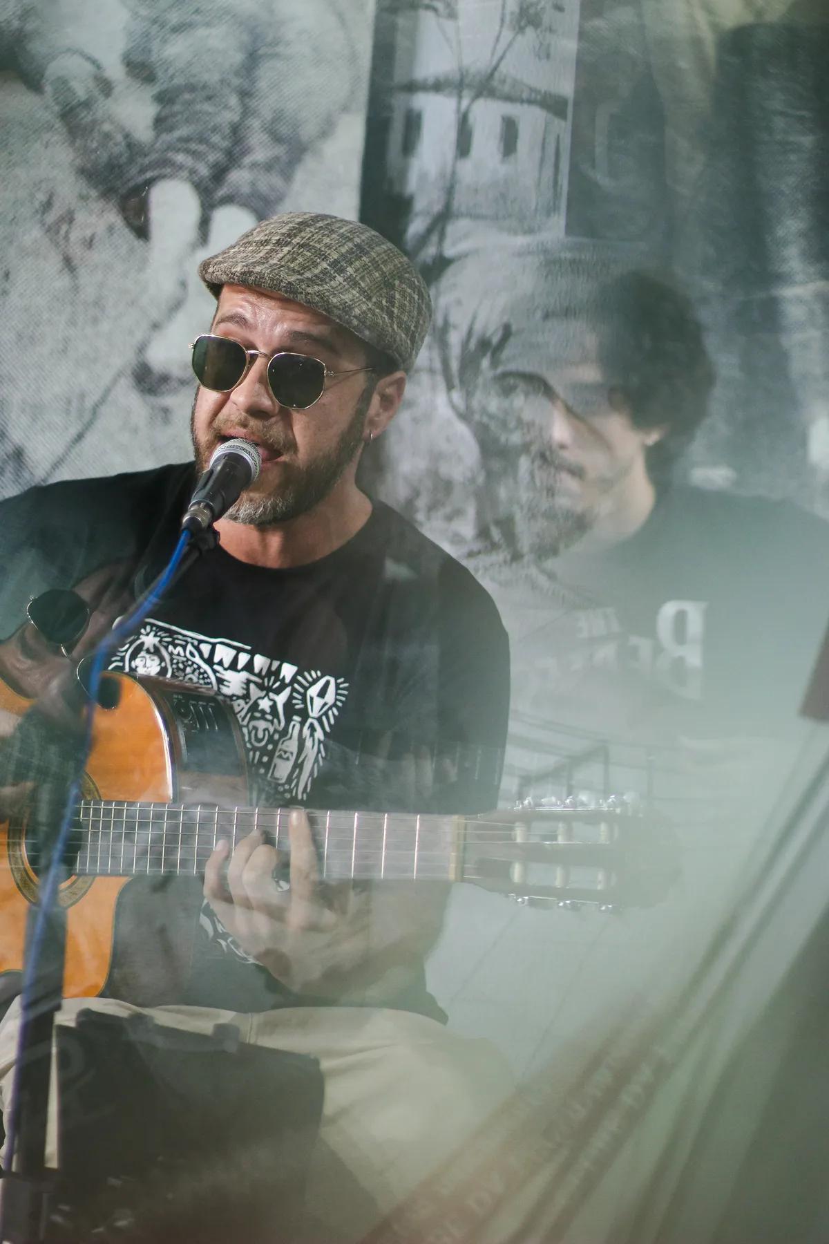 Dupla exposição no Museu Clube da Esquina